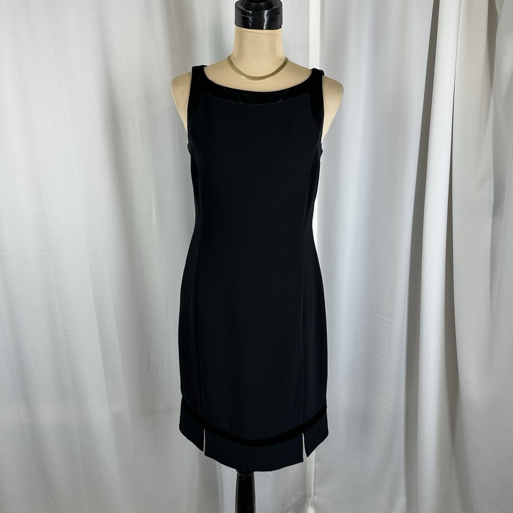 Vintage Jones New York Black Dress Size 8 Satin Trim Classic Smart Kick Hem LBD